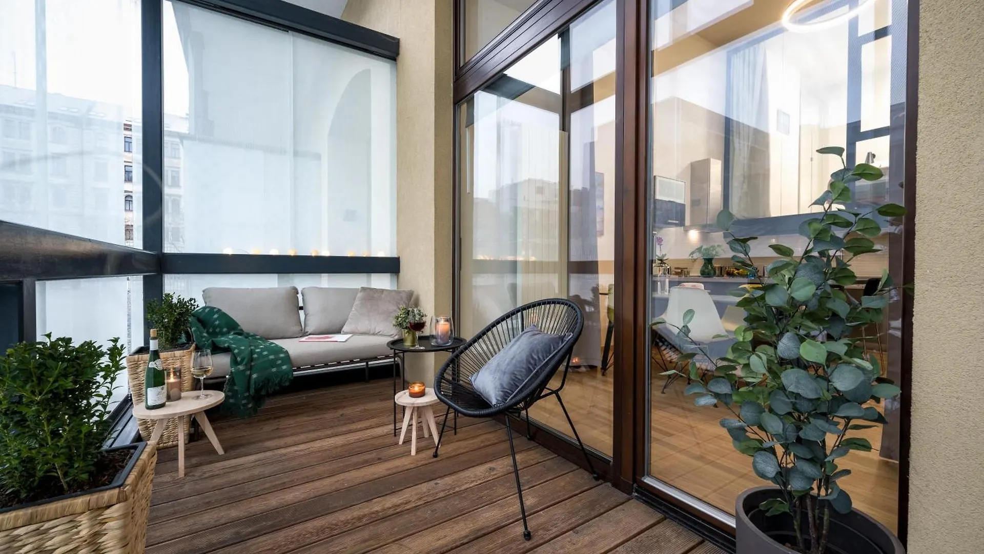 Prague Days - Ac - Garage - Terrace - 2Bdr location